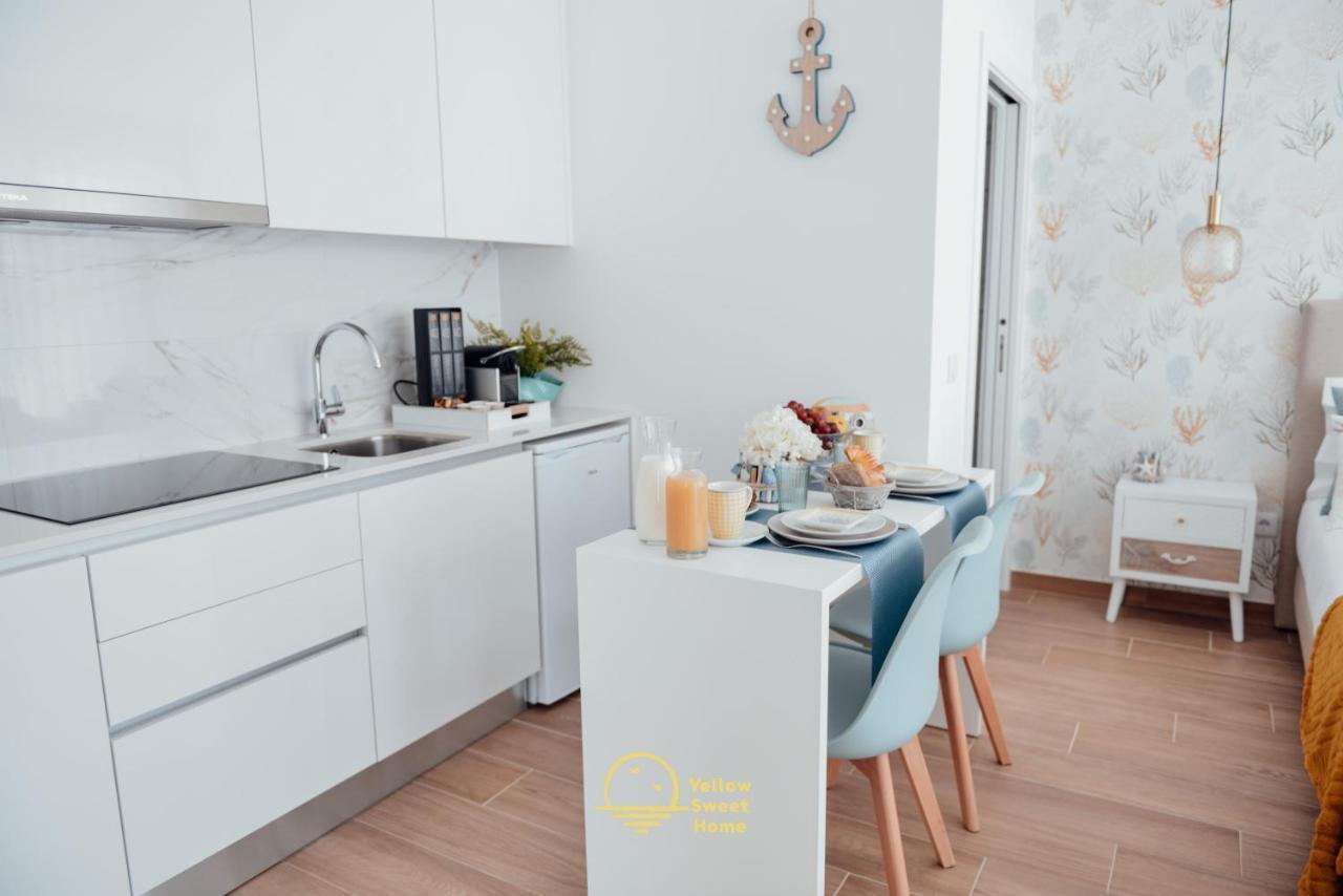 Yellow Sweet Home - Maria E Beatriz Nazaré Exteriör bild