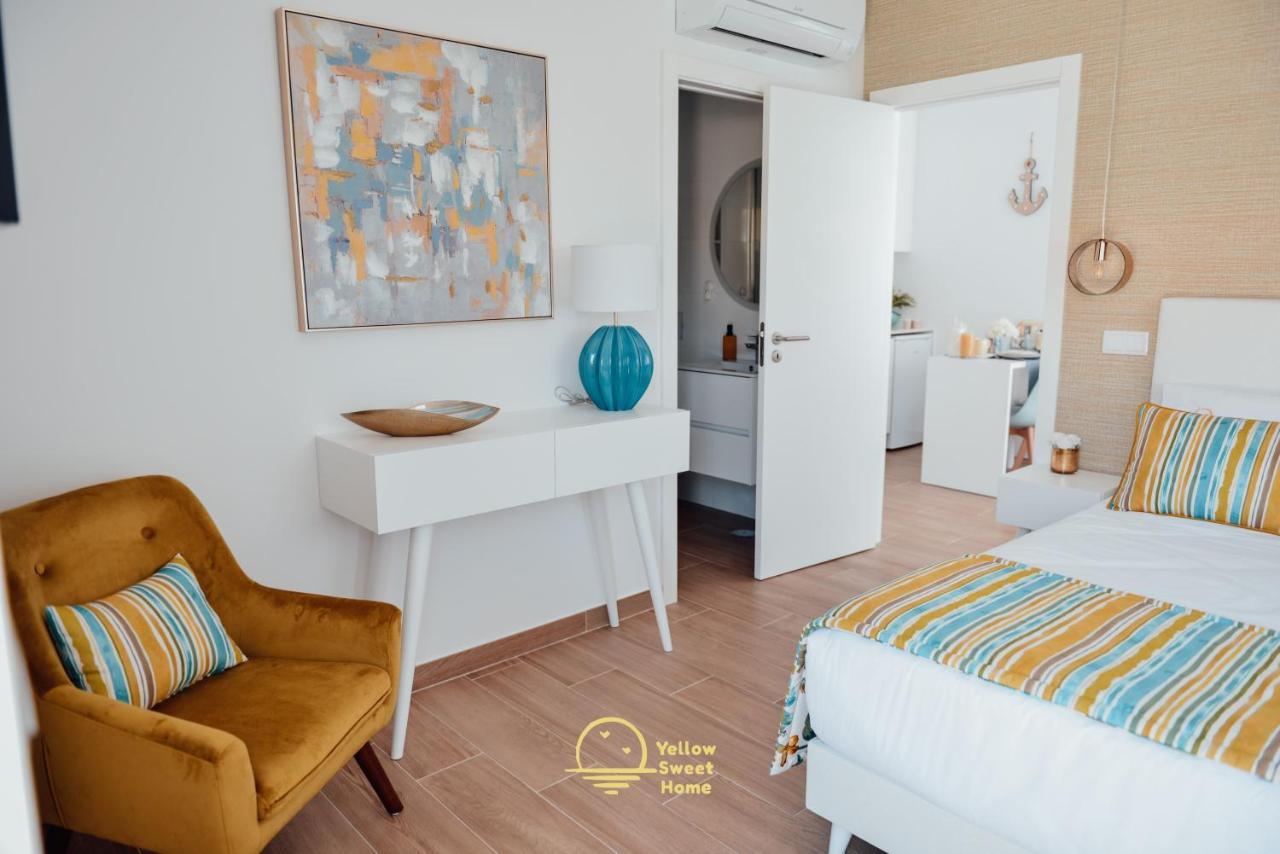 Yellow Sweet Home - Maria E Beatriz Nazaré Exteriör bild